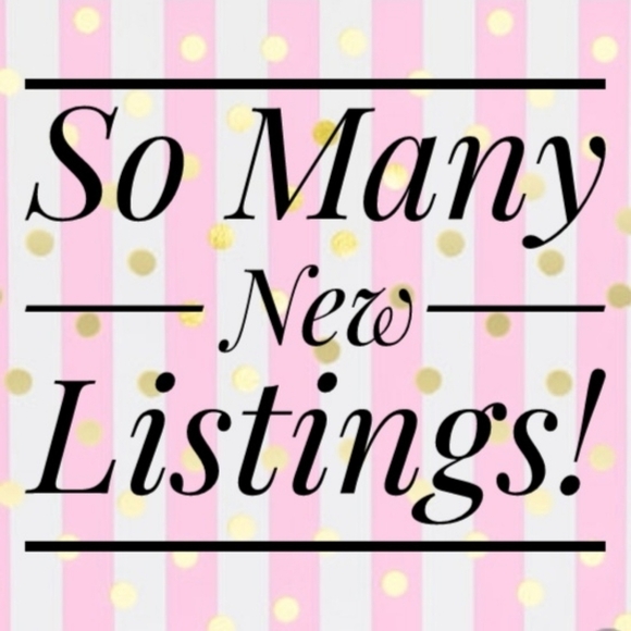 NEW LISTINGS! - Picture 1 of 2